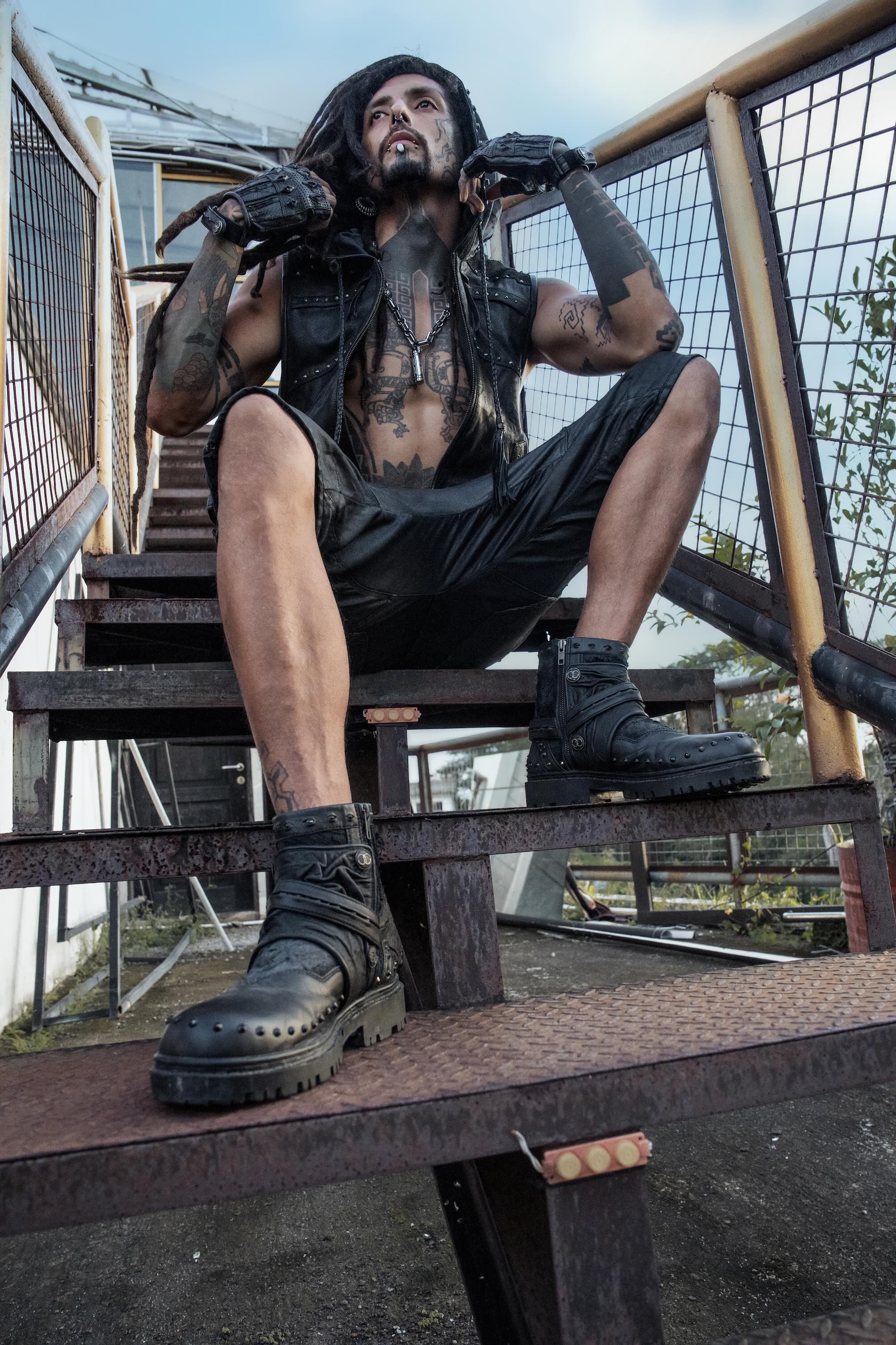 MAGMA Wasteland Studded Leather Ankle Combat Boots